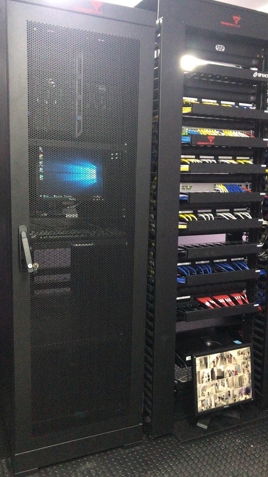 Rack Cable e Rack Server